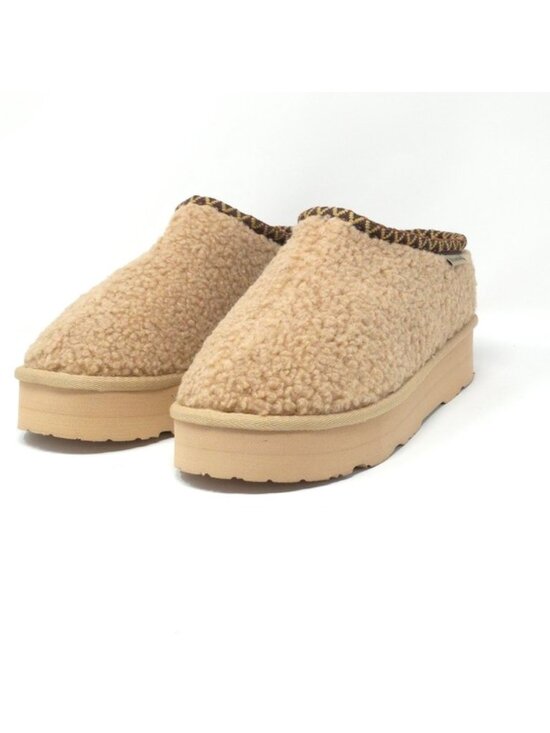 BearPaw Other - BEARPAW Snuggle Morris Youth Oat Sherpa Platform Clog Size 7Y